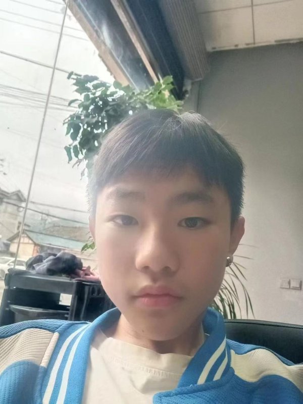 谋略天下 14岁少年离家128天疑被骗出境从事电诈，曾向舅舅求救 同伴称其被卖 警方介入